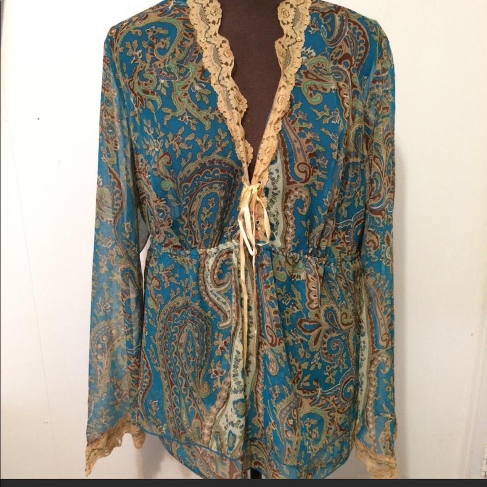 Zoey & Beth Paisley Print Top